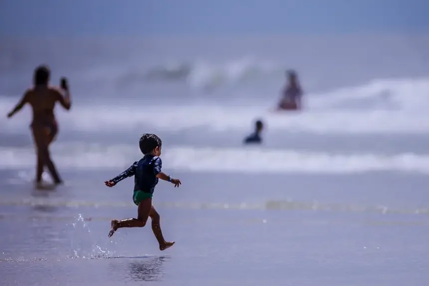 Médicos no Pará lutam contra arboviroses durante o verão amazônico