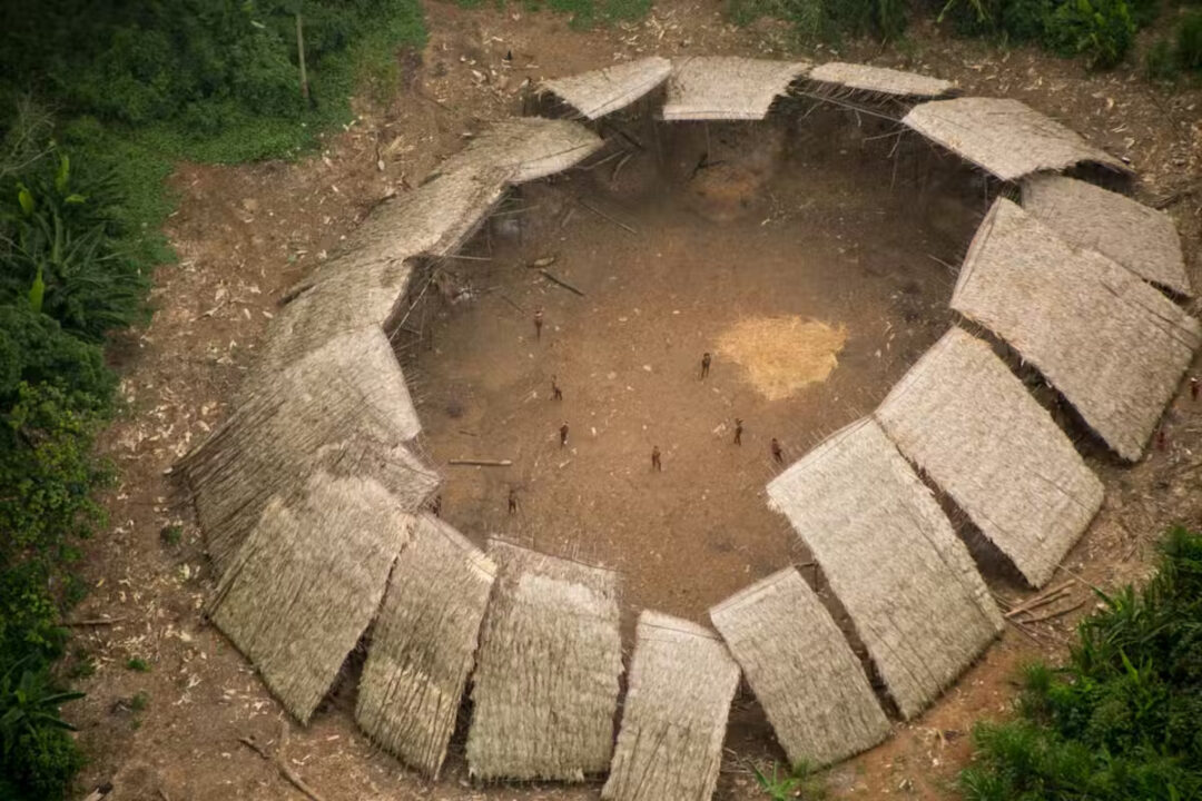 Yanomami e Ye’kwana solicitam ação conjunta do Brasil e Venezuela contra garimpo