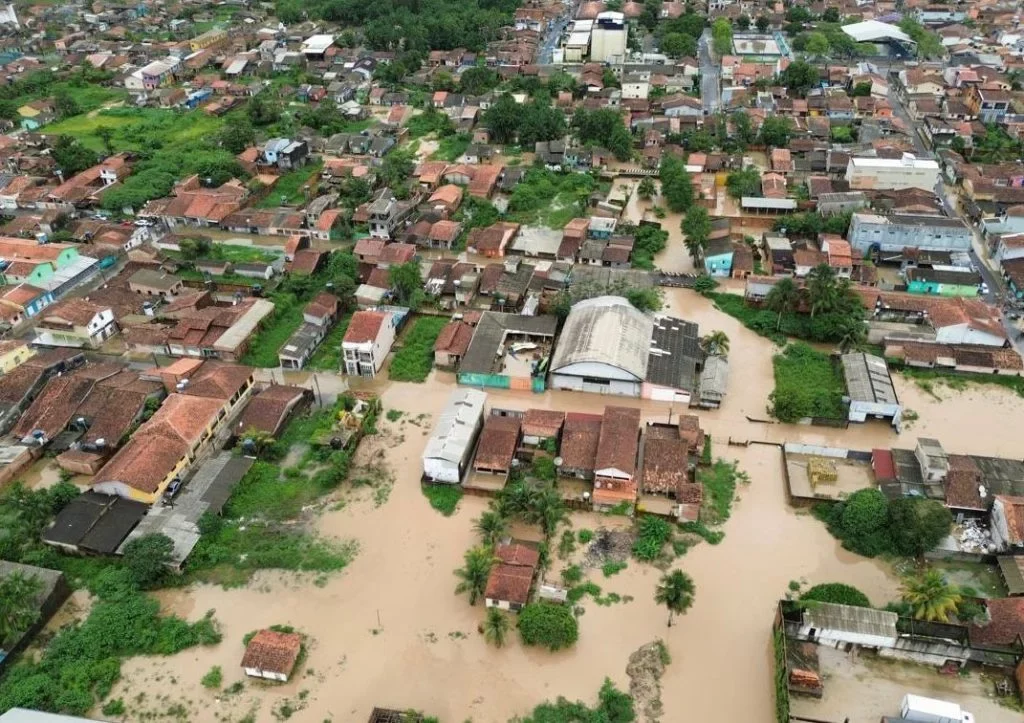 Impactos do inverno amazônico nos serviços de água e esgoto no Norte