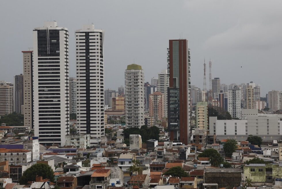 Ilhas de Calor: O Efeito do Concreto em Belém e Seus Desafios