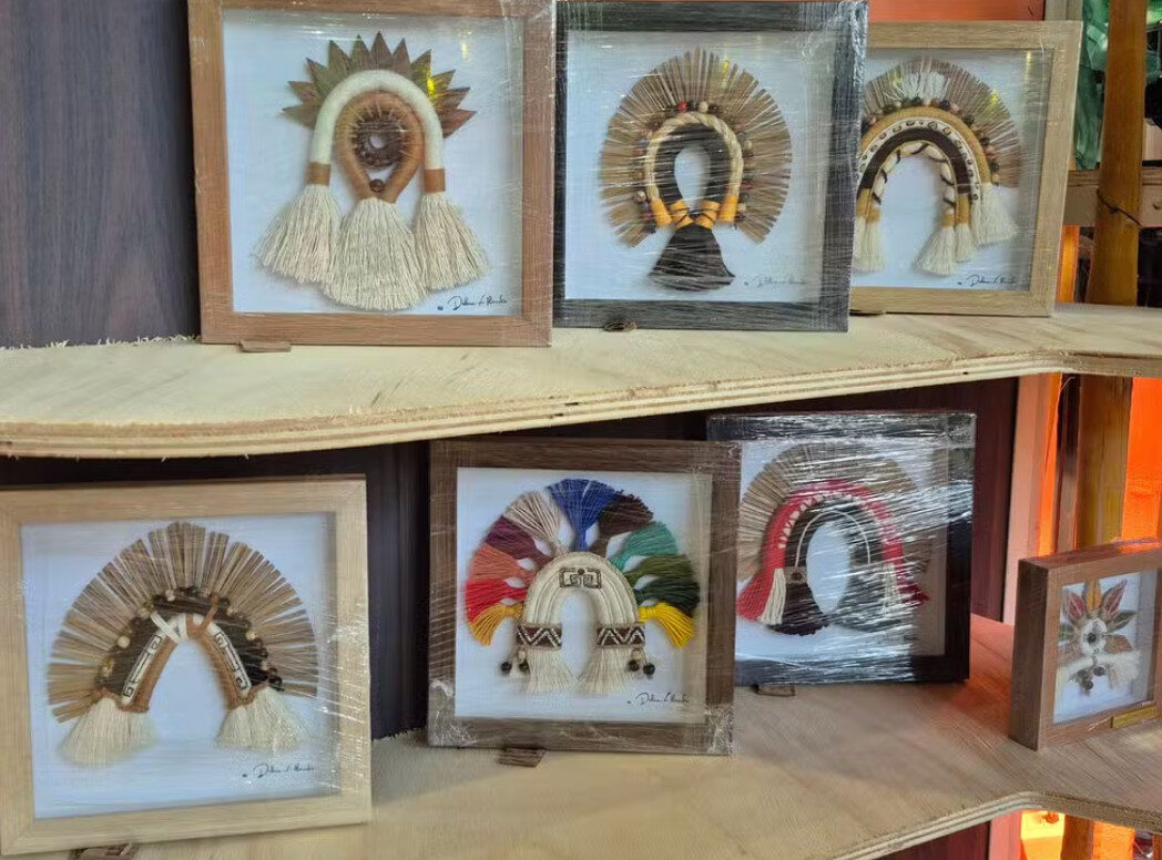 Artista do Acre utiliza materiais sustentáveis para criar arte inspirada na Amazônia