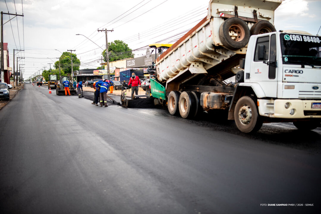 Prefeitura de Boa Vista dá início ao recapeamento da avenida Mário Homem de Melo